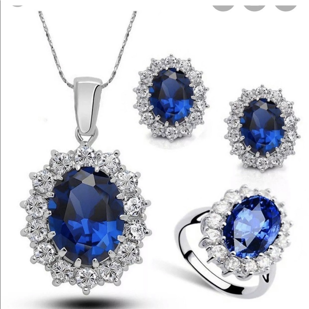 Sapphire necklace set